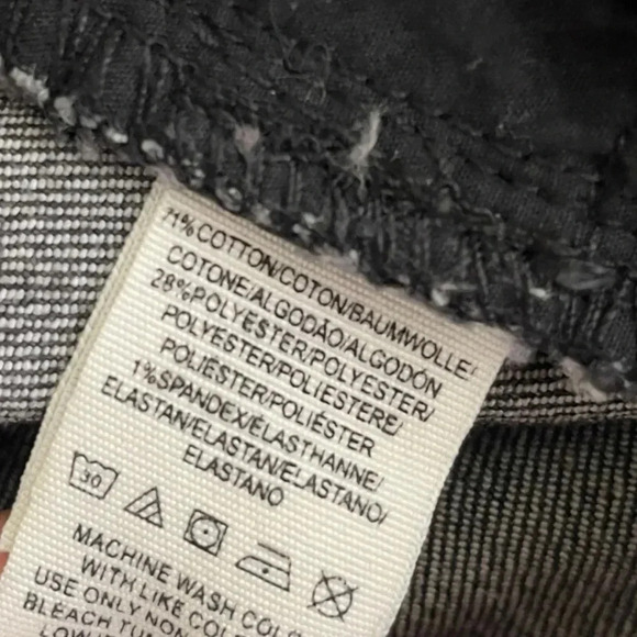 Free People Raw Fray Hem Skinny Ankle Distressed Knee Black Jeans Size 27 - Picture 11 of 11